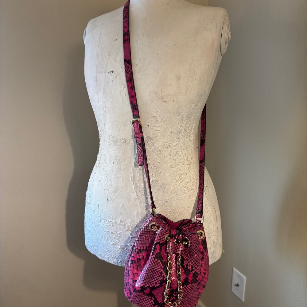 Michael Kors Pink Snake Print leather Crossbody Bag - Picture 6 of 10